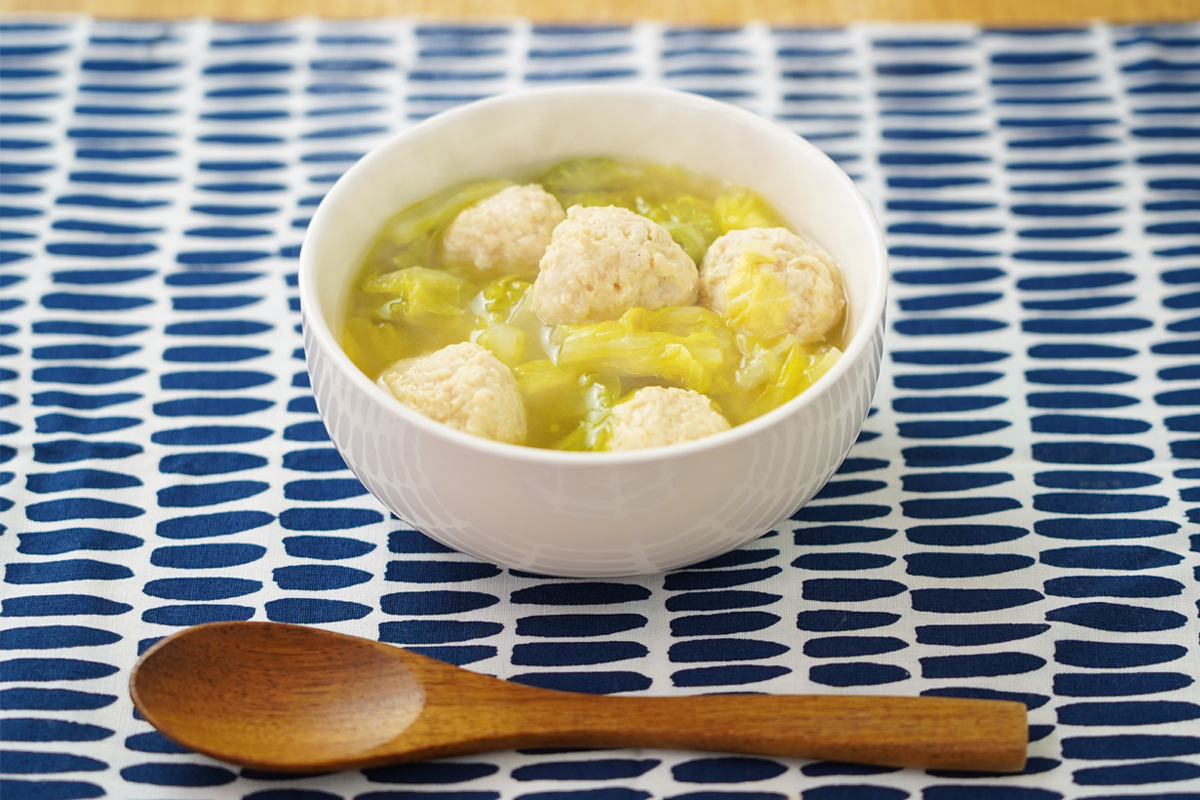 鶏つくねの白菜煮